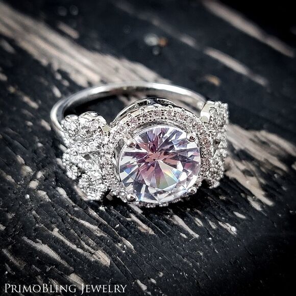 Beautiful 4ct Butterfly Ring  - Picture 2 of 3